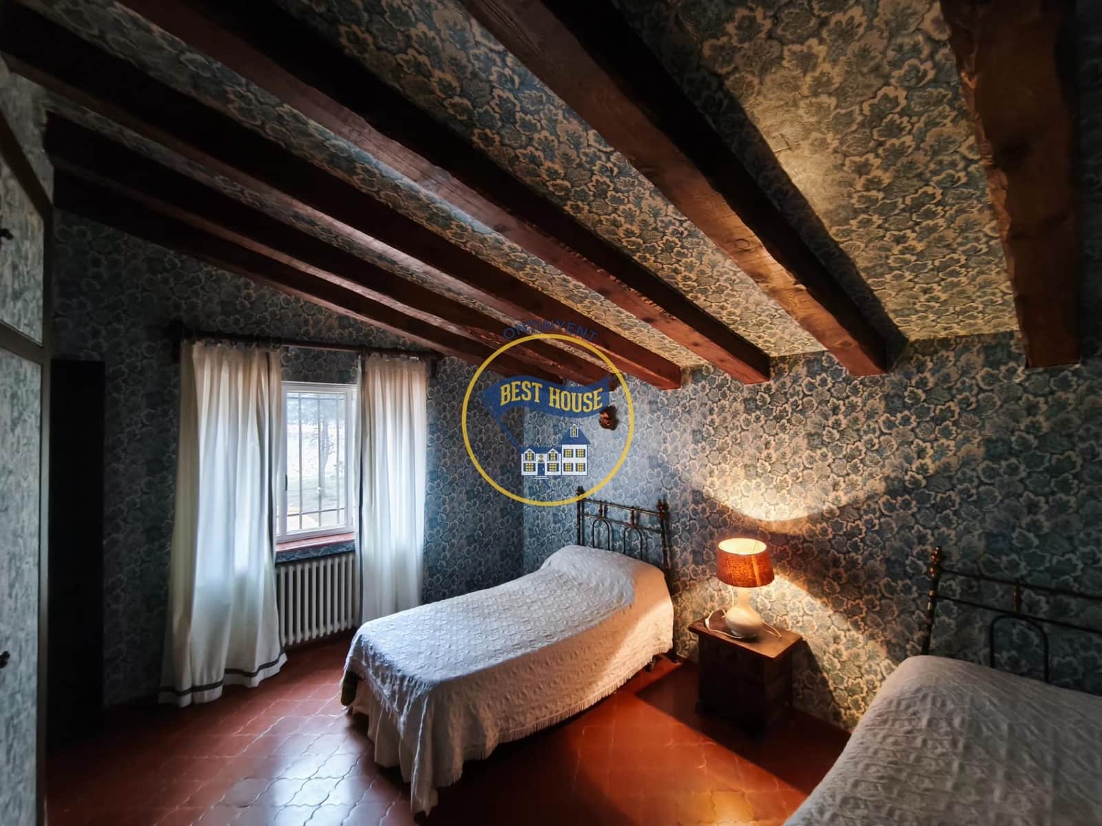 7 bedroom Villa for sale in Fontanars dels Alforins with pool - € 820,000 (Ref: 9533912)