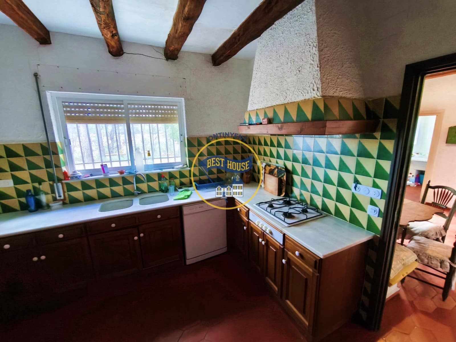 7 bedroom Villa for sale in Fontanars dels Alforins with pool - € 820,000 (Ref: 9533912)