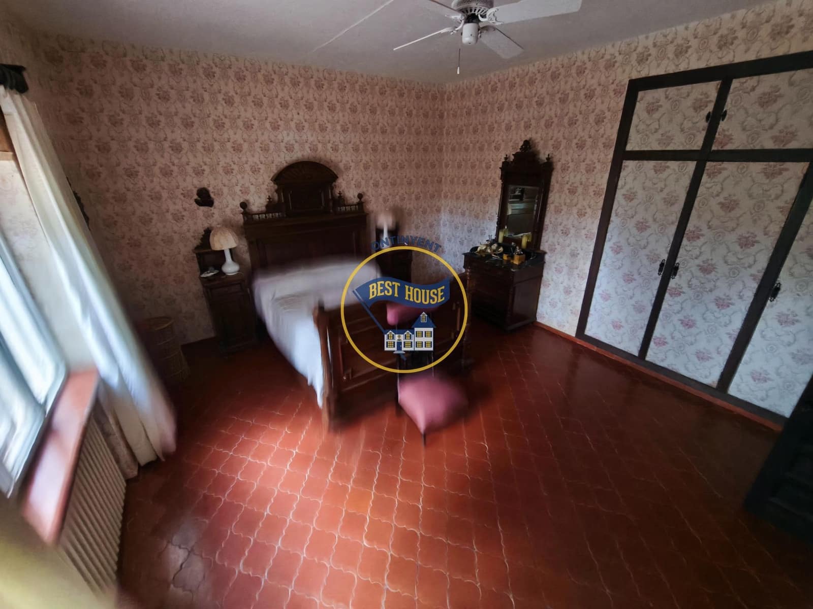 7 bedroom Villa for sale in Fontanars dels Alforins with pool - € 820,000 (Ref: 9533912)