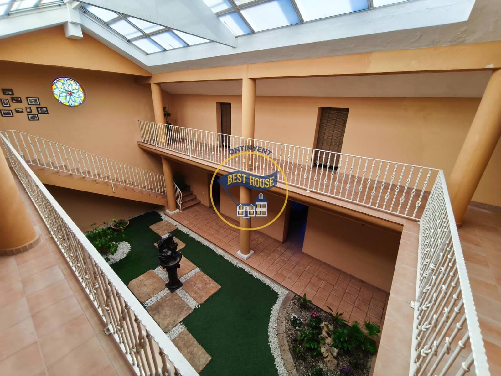 6 makuuhuone Huvila myytävänä paikassa Ontinyent mukana uima-altaan - 750 000 € (Ref: 9536088)