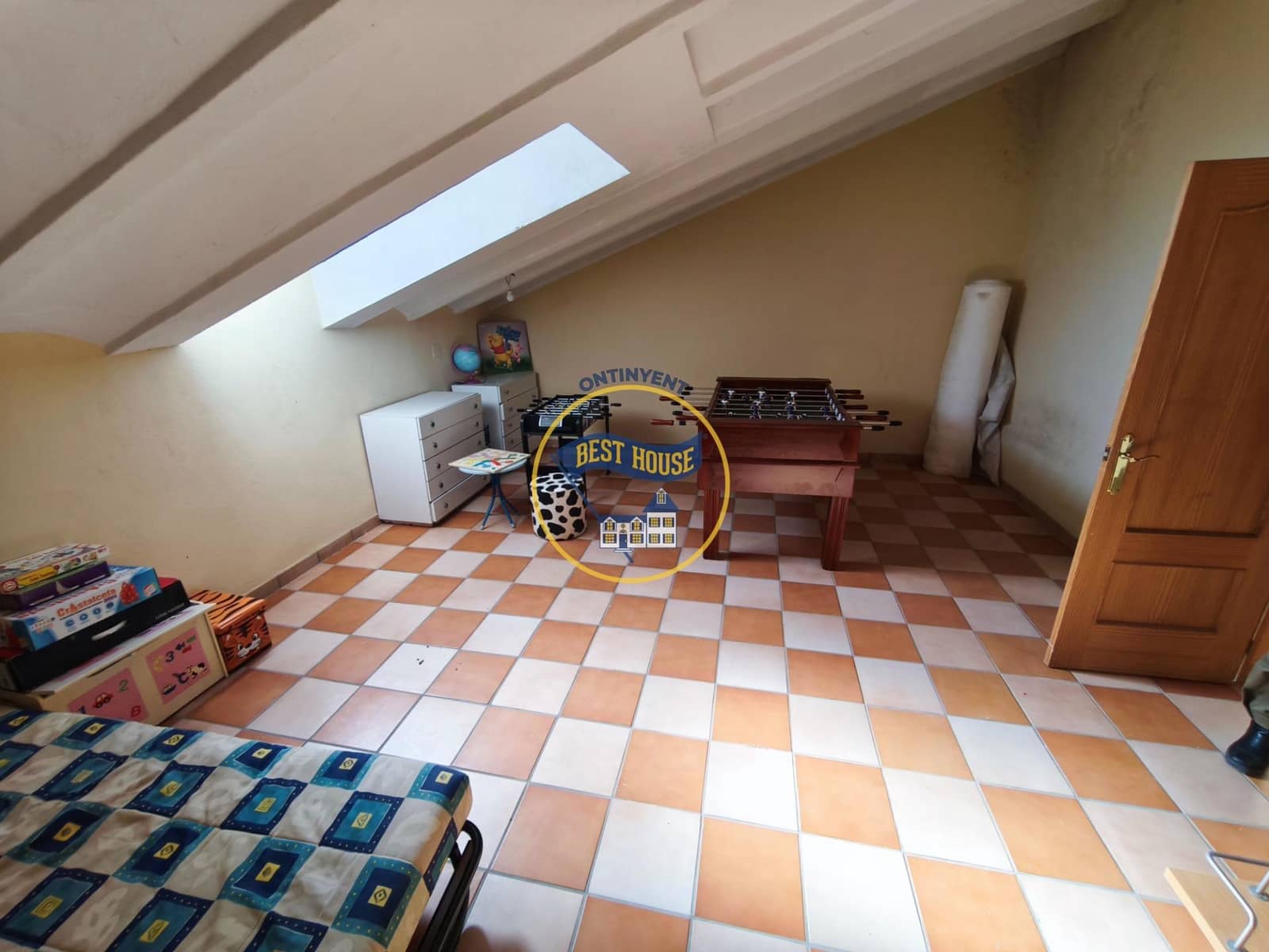 6 makuuhuone Huvila myytävänä paikassa Ontinyent mukana uima-altaan - 750 000 € (Ref: 9536088)