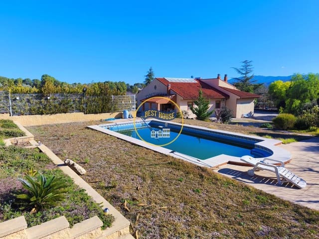 6 makuuhuone Huvila myytävänä paikassa Ontinyent mukana uima-altaan - 750 000 € (Ref: 9536088)