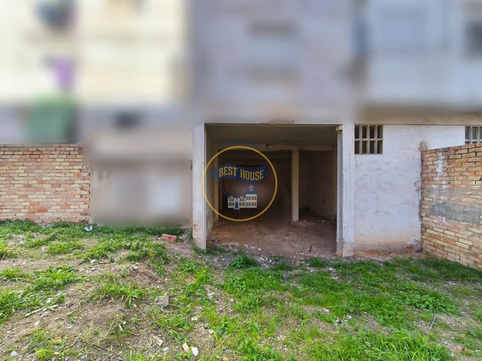 Erhverv til salg i Ontinyent - € 90.000 (Ref: 9548418)