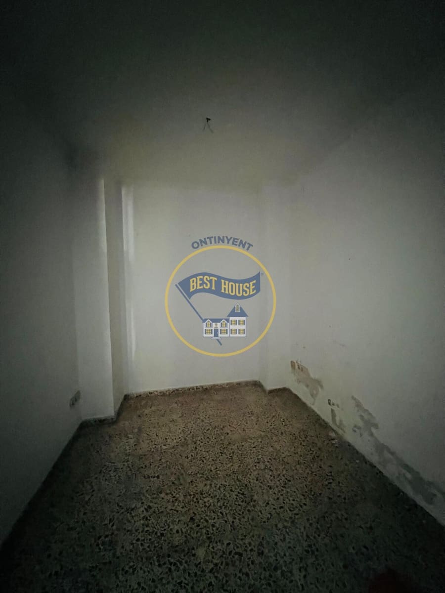 Komercyjne do wynajęcia w Ontinyent - 400 € (Ref: 9578781)