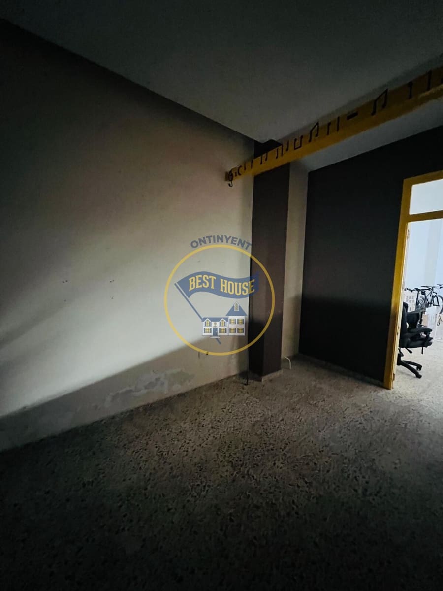 Komercyjne do wynajęcia w Ontinyent - 400 € (Ref: 9578781)