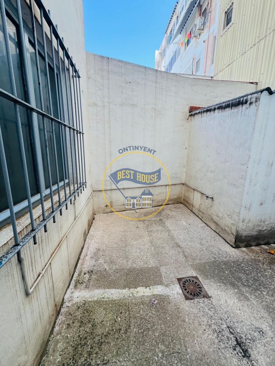 Komercyjne do wynajęcia w Ontinyent - 400 € (Ref: 9578781)