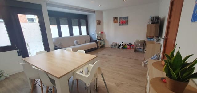 3 makuuhuone Asunto myytävänä paikassa Ontinyent - 138 000 € (Ref: 9616055)