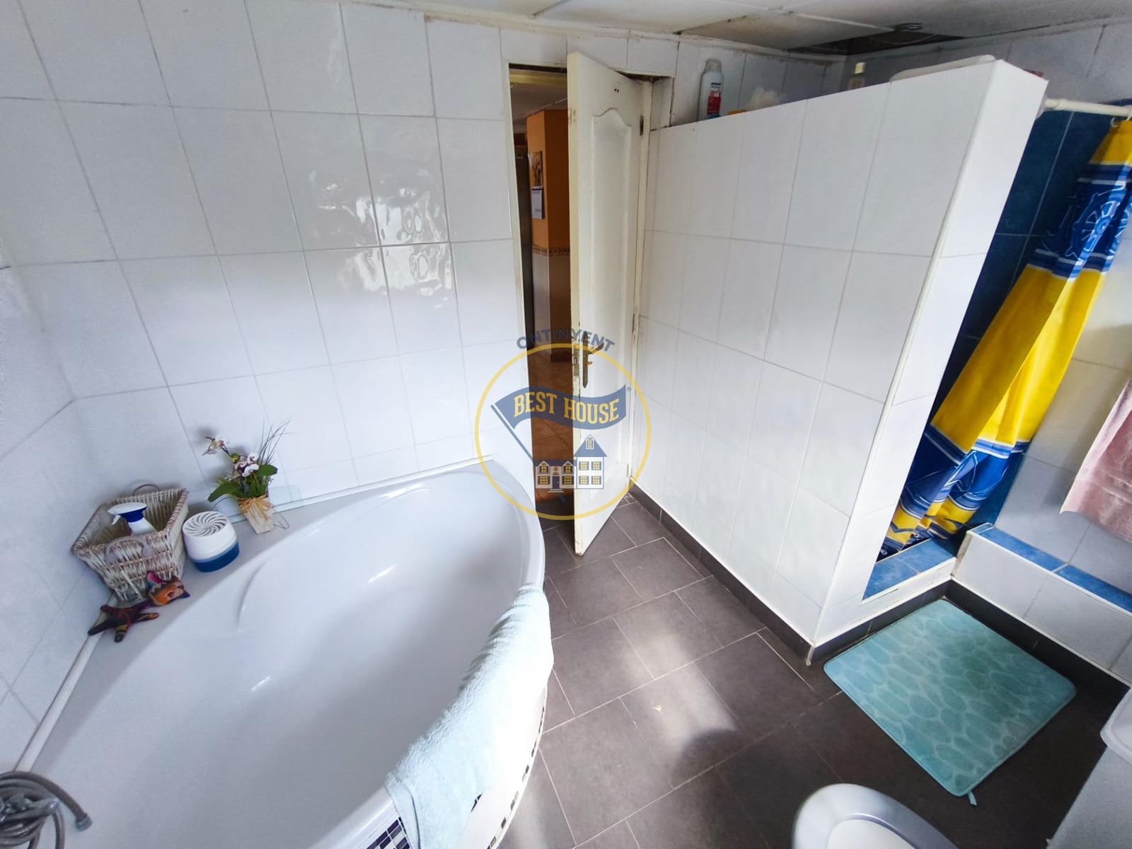 4 bedroom Villa for sale in Aielo de Malferit - € 150,000 (Ref: 9674462)