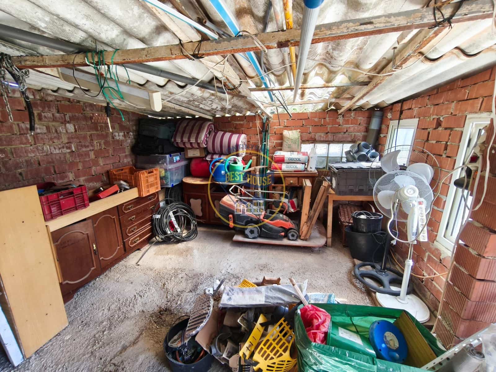 4 bedroom Villa for sale in Aielo de Malferit - € 150,000 (Ref: 9674462)