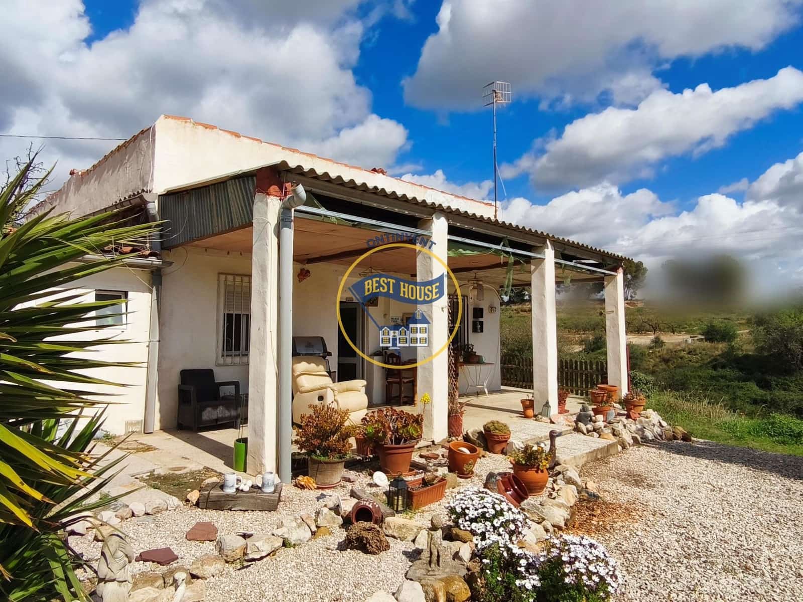 4 bedroom Villa for sale in Aielo de Malferit - € 135,000 (Ref: 9674462)