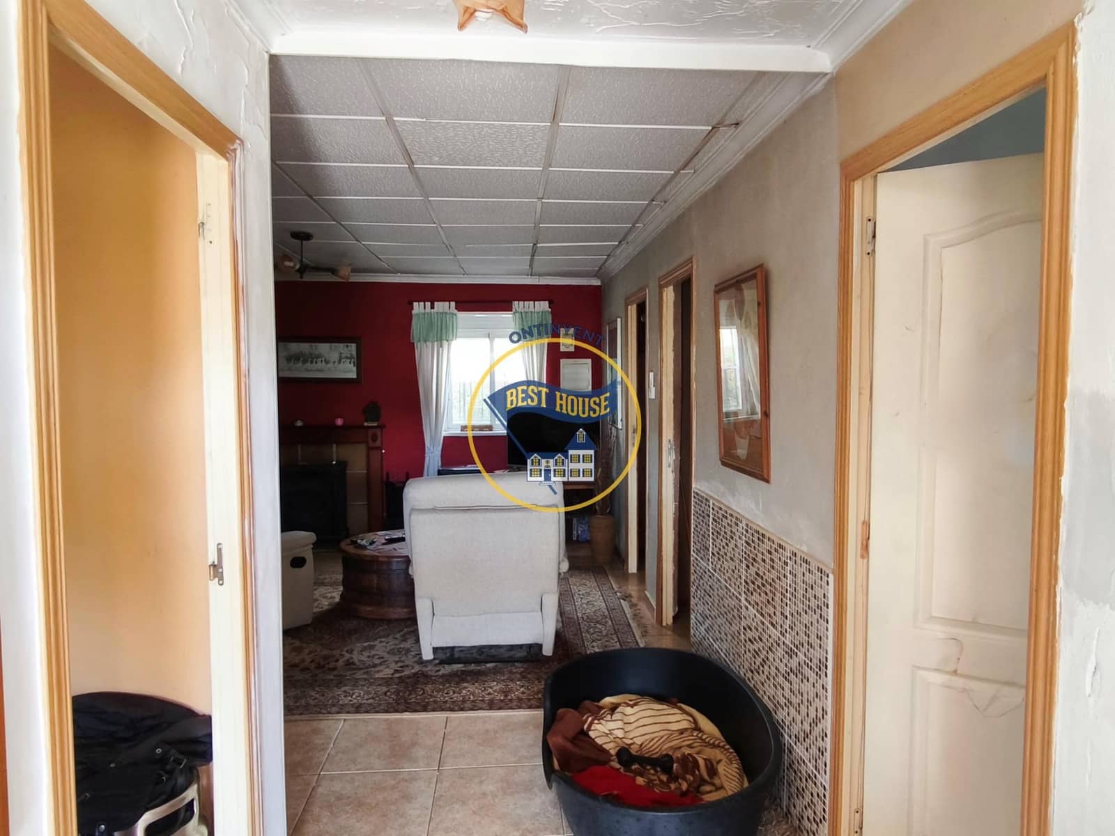 4 bedroom Villa for sale in Aielo de Malferit - € 135,000 (Ref: 9674462)