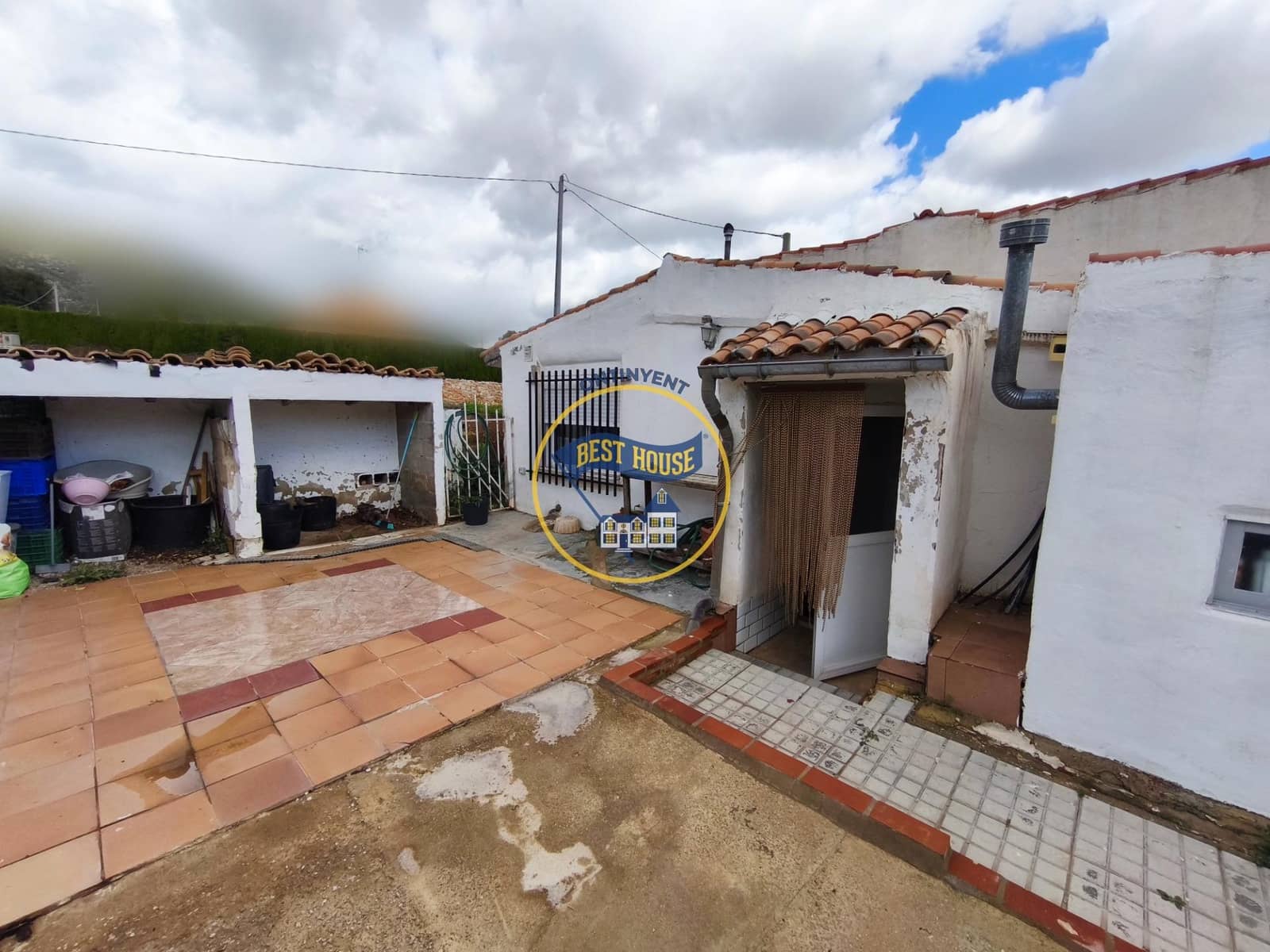 4 bedroom Villa for sale in Aielo de Malferit - € 135,000 (Ref: 9674462)