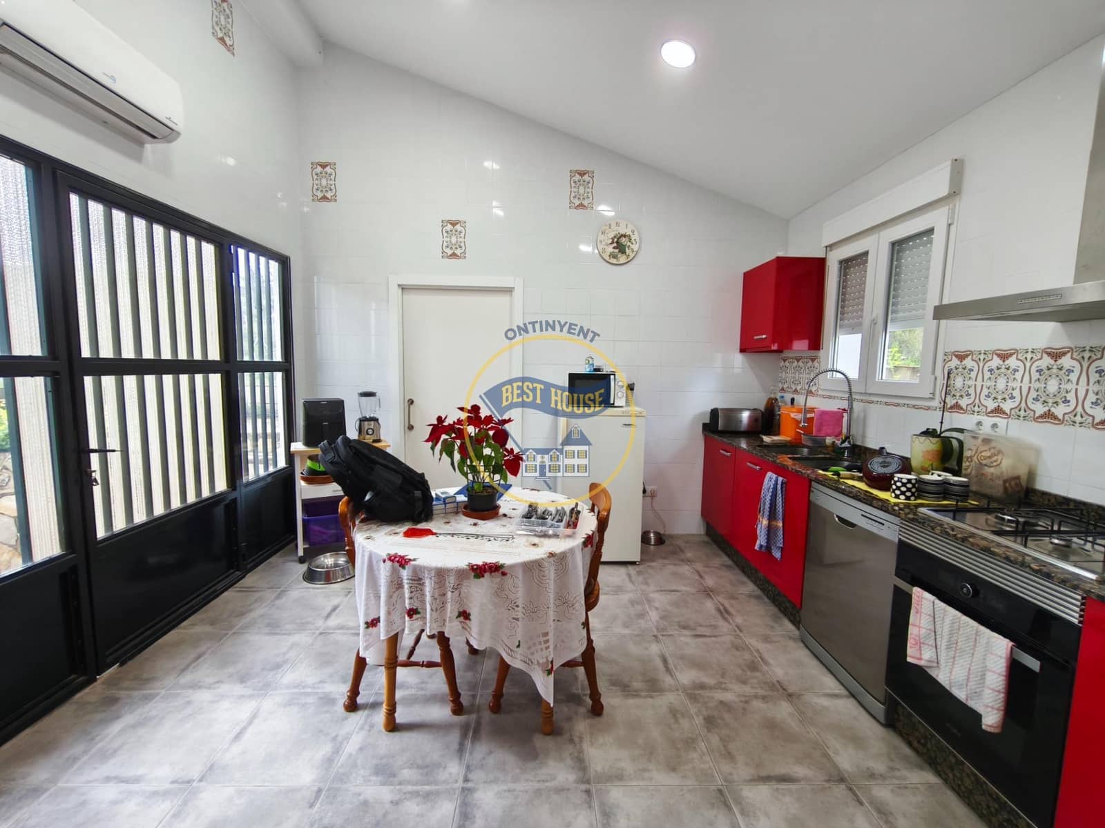 Chalet de 3 habitaciones en Aielo de Malferit en venta - 220.000 € (Ref: 9674463)