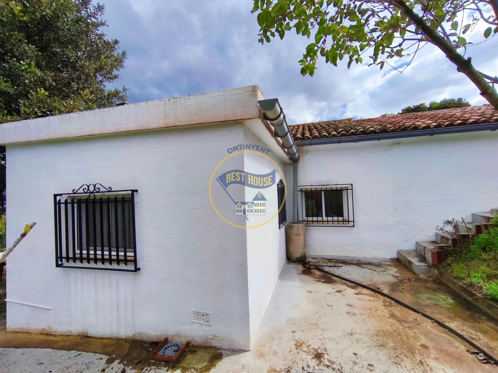 3 bedroom Villa for sale in Aielo de Malferit - € 220,000 (Ref: 9674463)