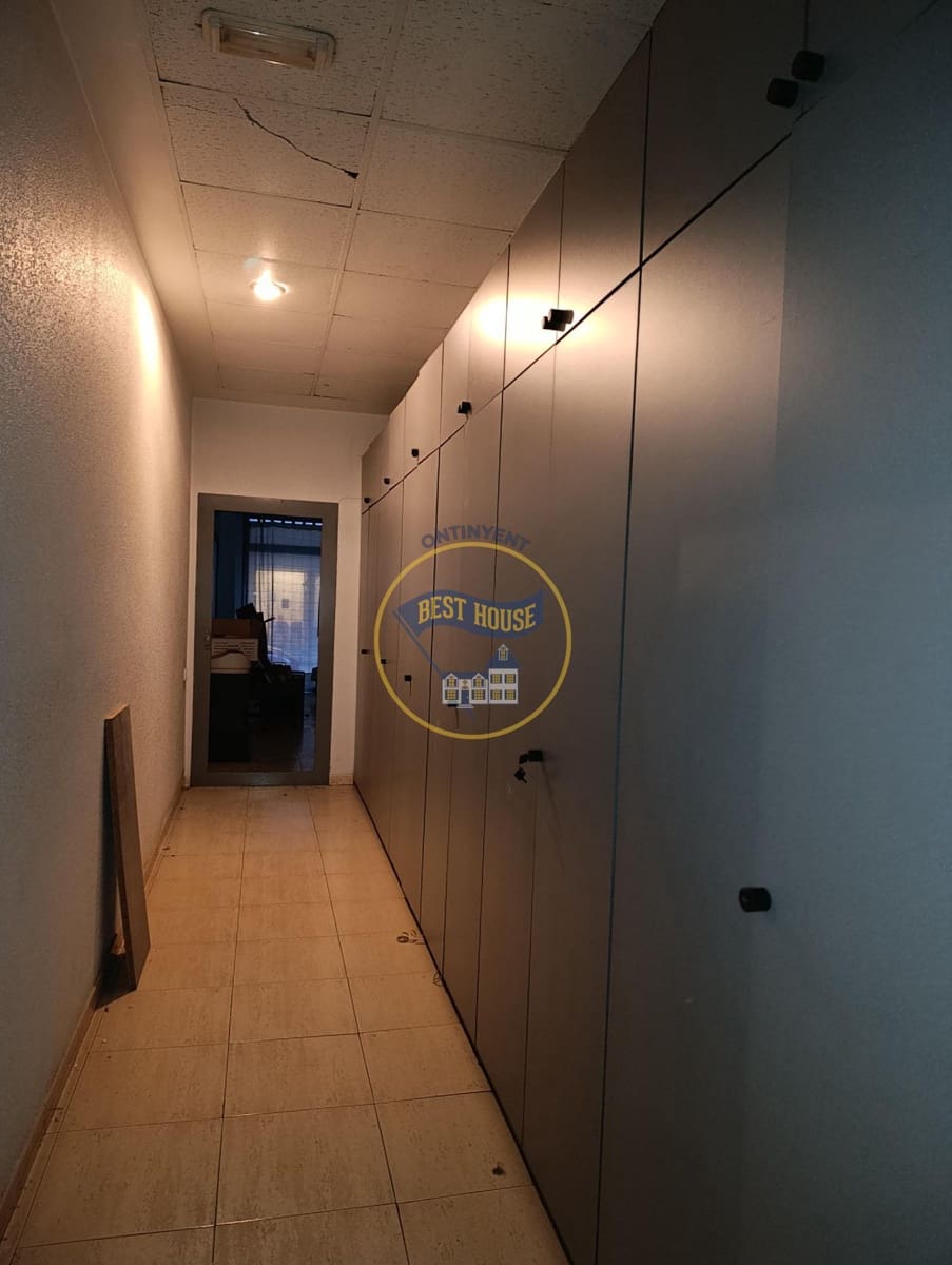 4 quarto Comercial para arrendar em Ontinyent - 1 000 € (Ref: 9679988)