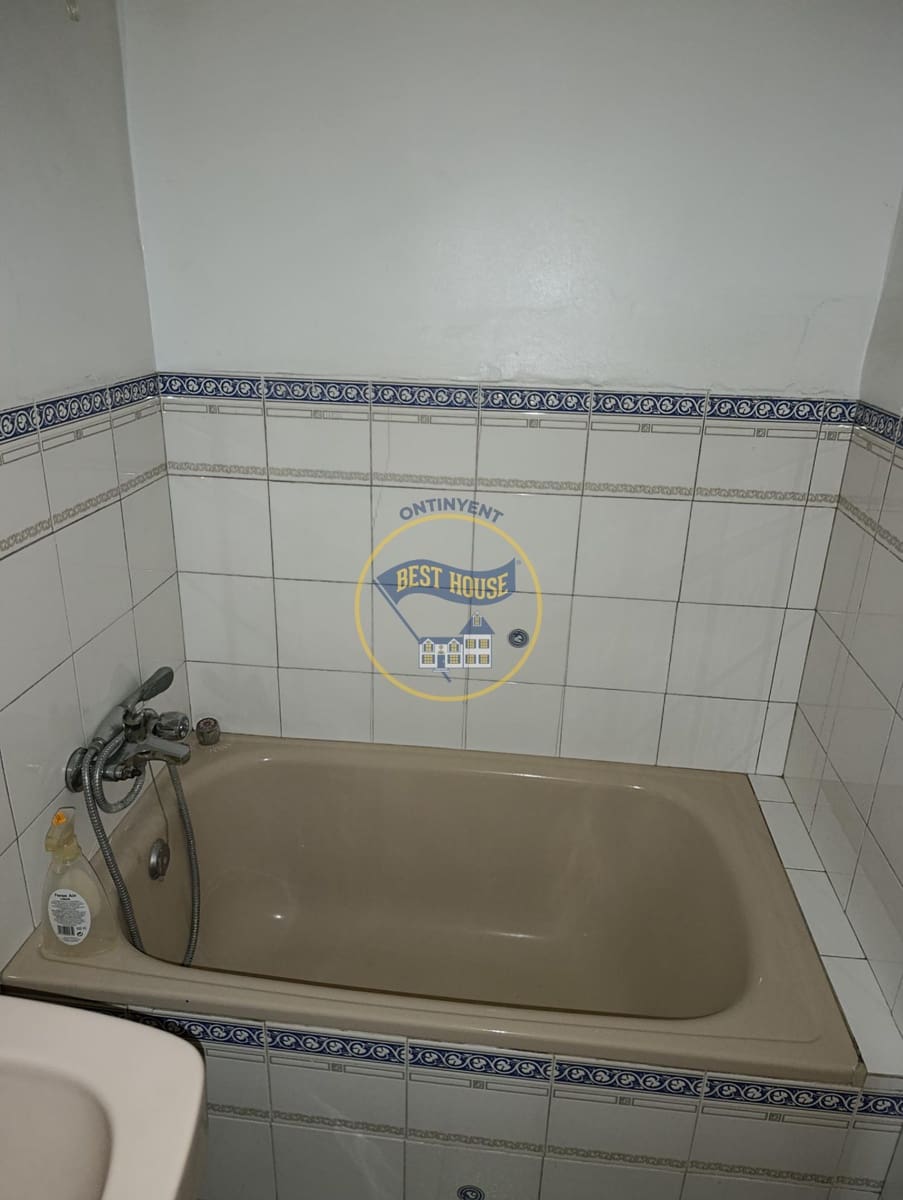 4 quarto Comercial para arrendar em Ontinyent - 1 000 € (Ref: 9679988)