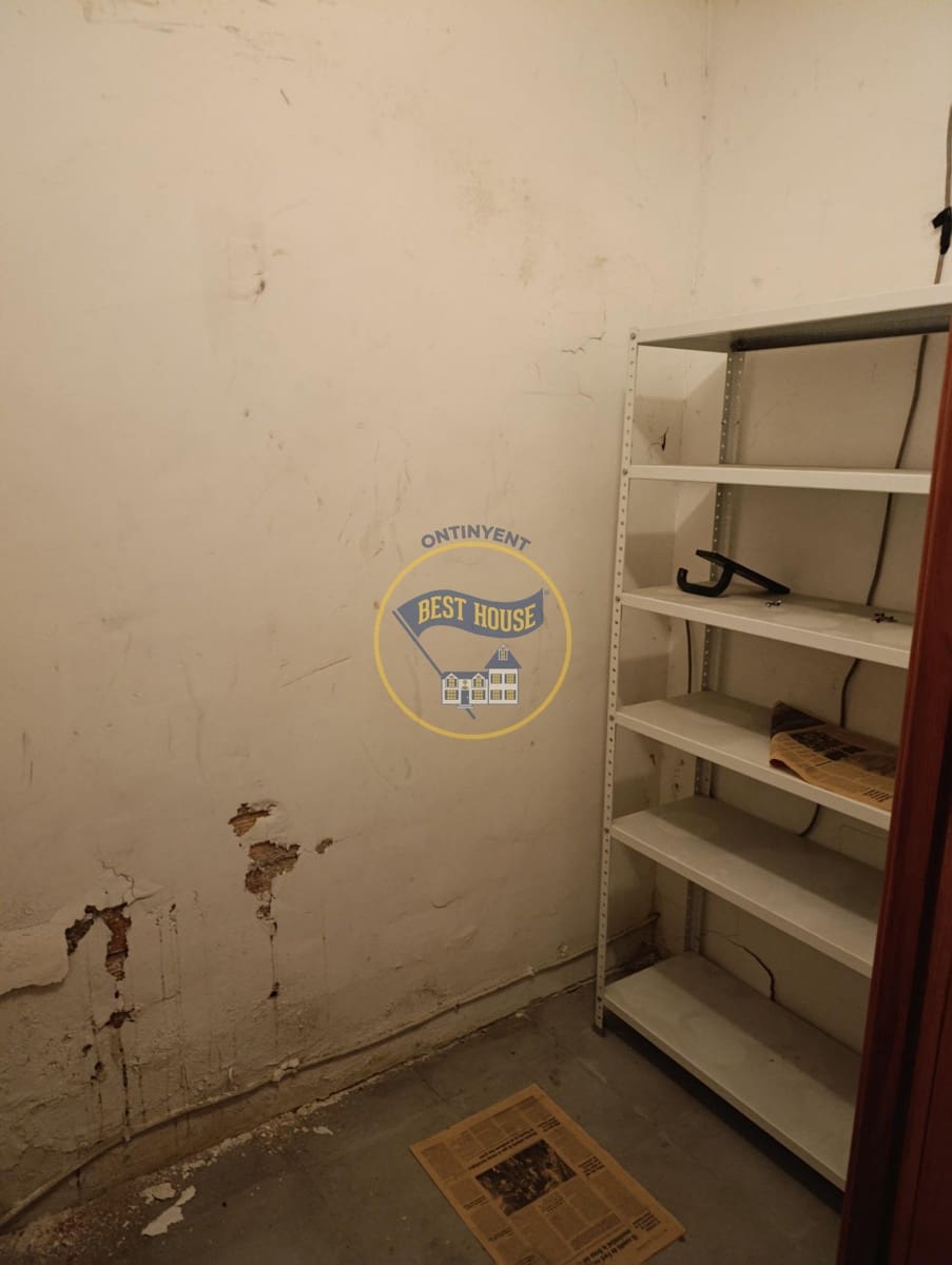 4 quarto Comercial para arrendar em Ontinyent - 1 000 € (Ref: 9679988)