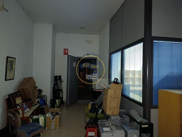 4 quarto Comercial para arrendar em Ontinyent - 1 000 € (Ref: 9679988)