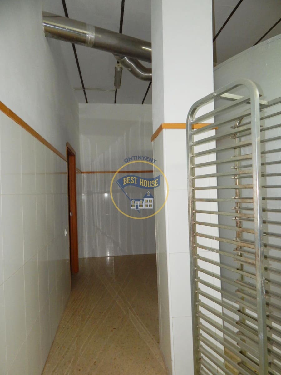 3 quarto Comercial para venda em Ontinyent - 160 000 € (Ref: 9679989)