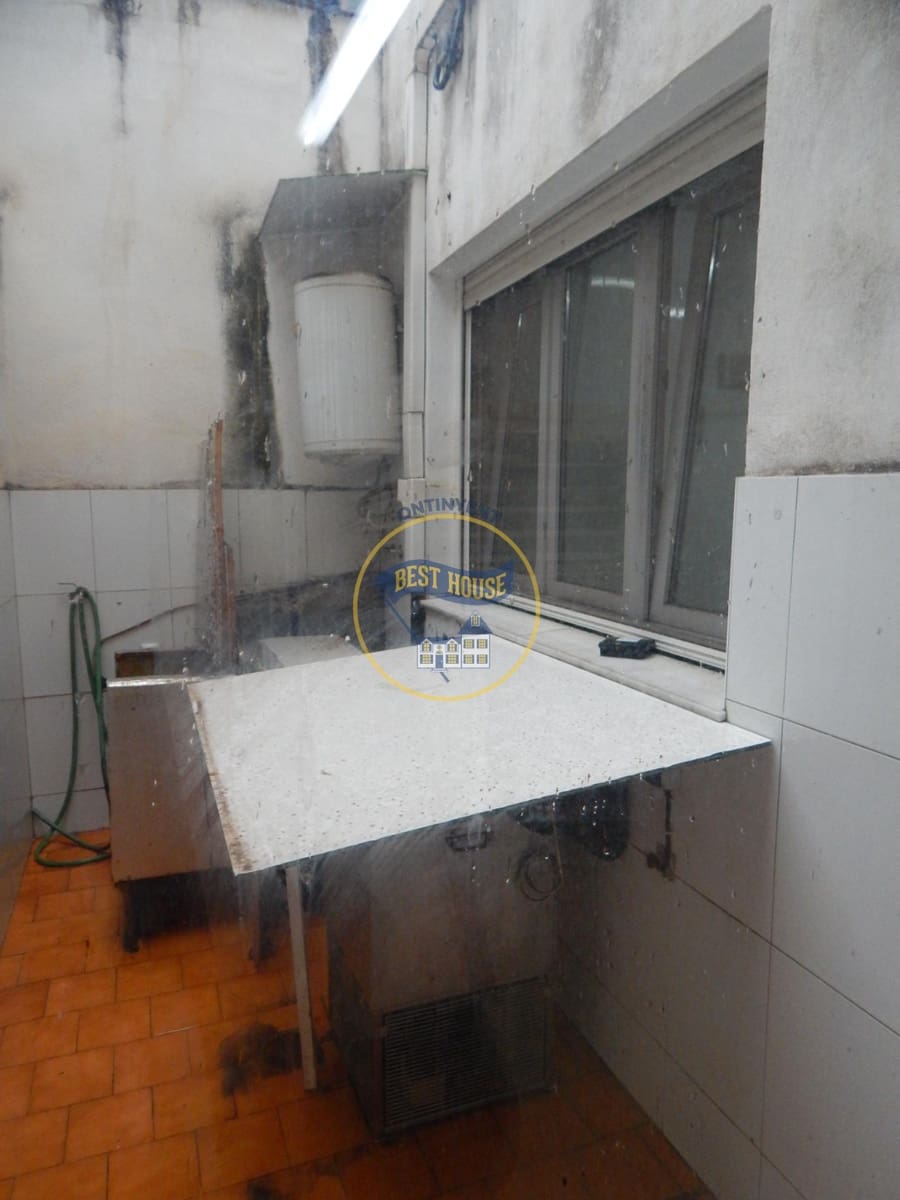 3 quarto Comercial para venda em Ontinyent - 160 000 € (Ref: 9679989)