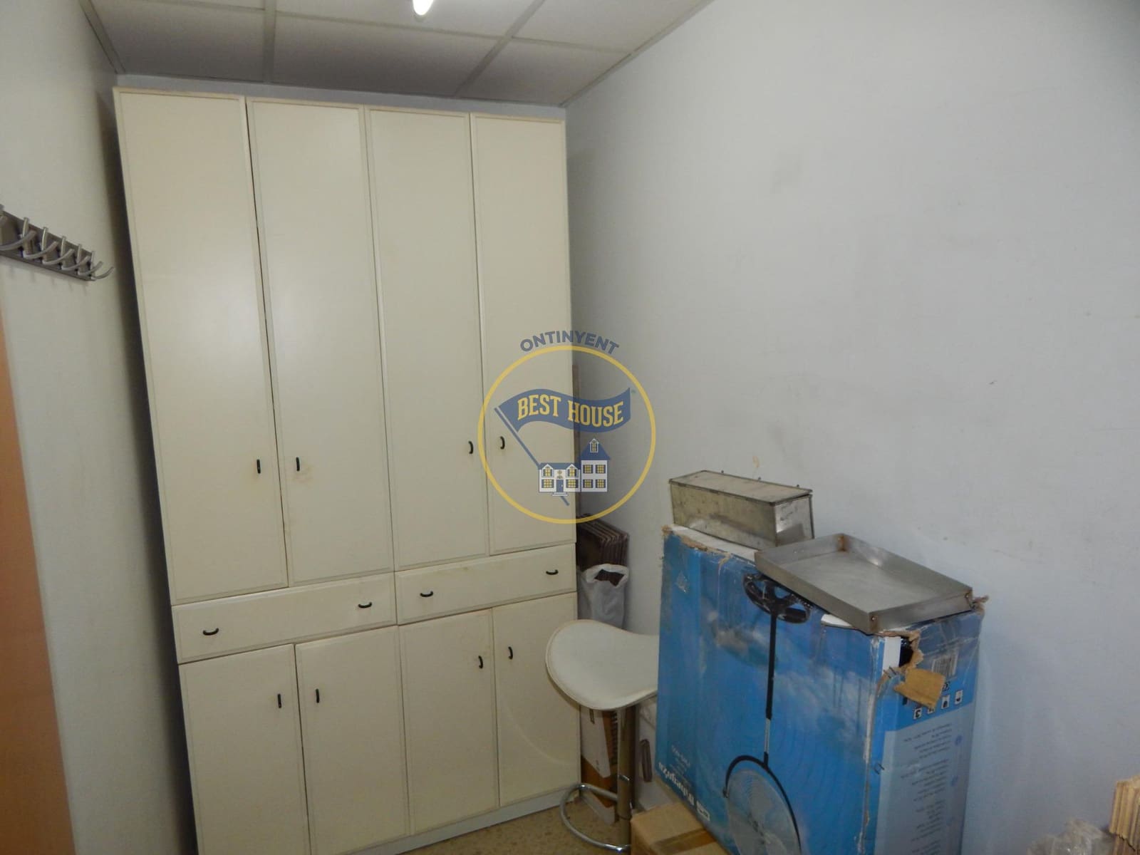 3 quarto Comercial para venda em Ontinyent - 160 000 € (Ref: 9679989)