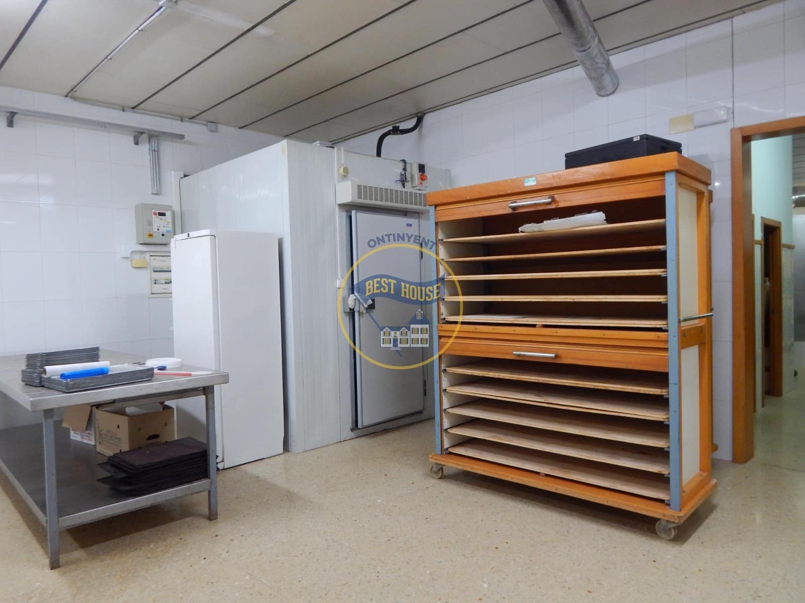 3 quarto Comercial para venda em Ontinyent - 160 000 € (Ref: 9679989)