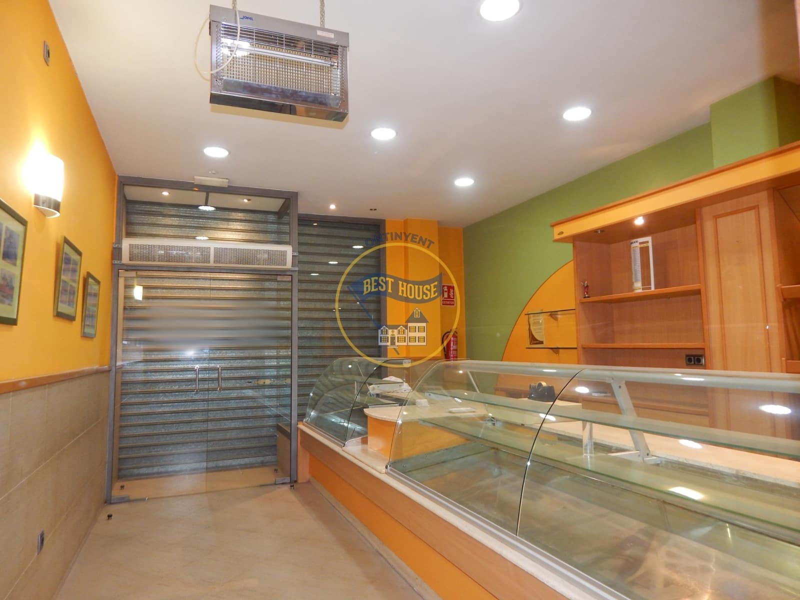 3 quarto Comercial para venda em Ontinyent - 160 000 € (Ref: 9679989)