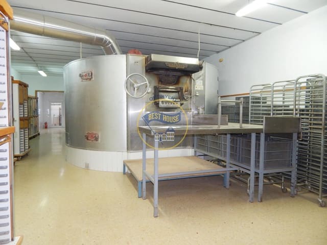 3 quarto Comercial para venda em Ontinyent - 160 000 € (Ref: 9679989)