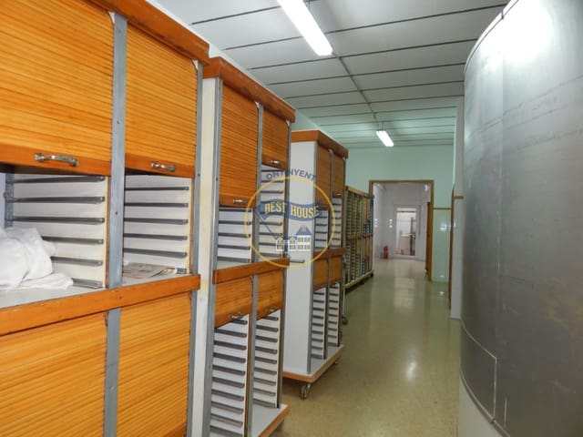 3 quarto Comercial para venda em Ontinyent - 160 000 € (Ref: 9679989)