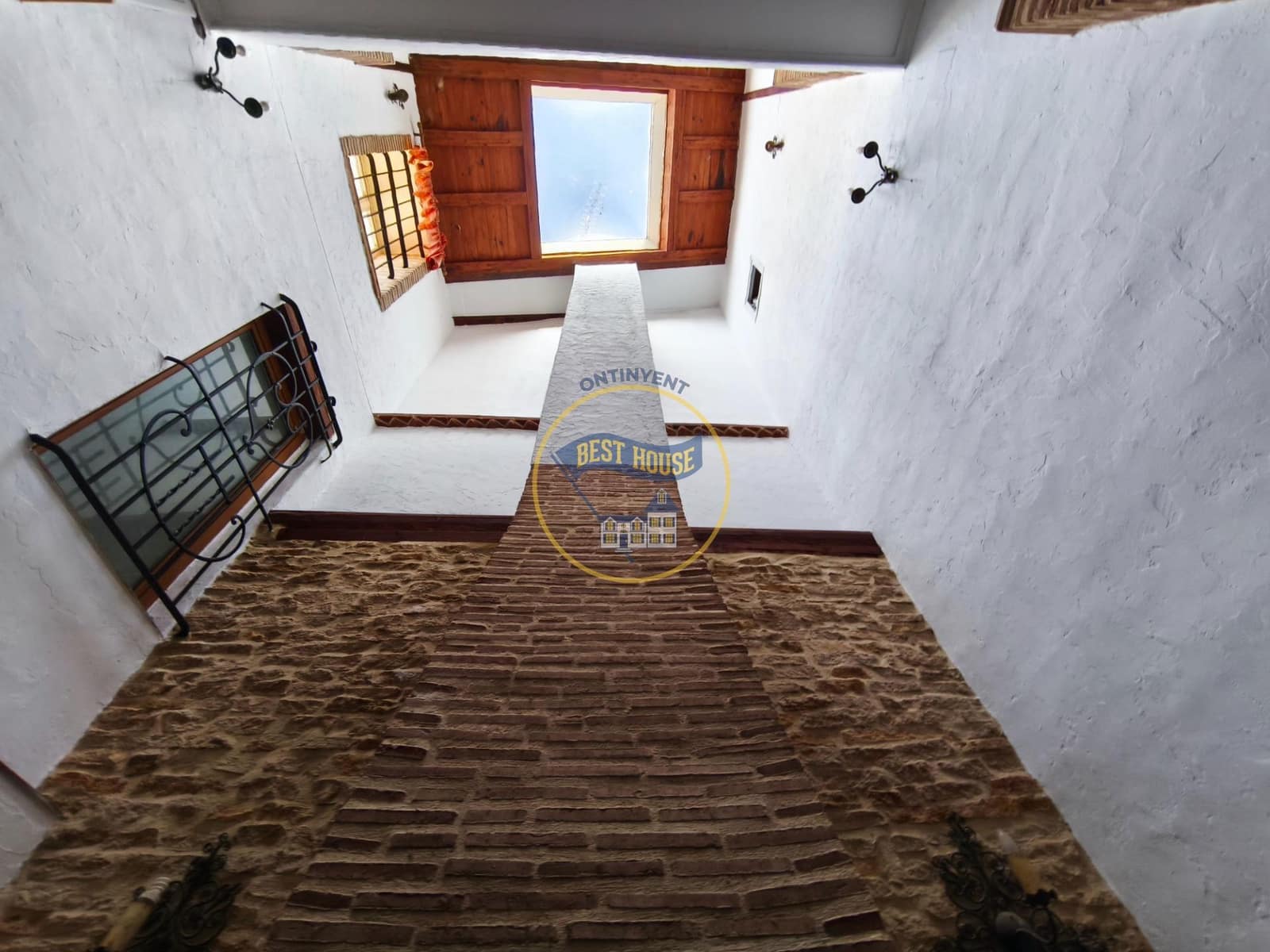 3 chambre Maison de Ville à vendre à Palomar - 150 000 € (Ref: 9684121)