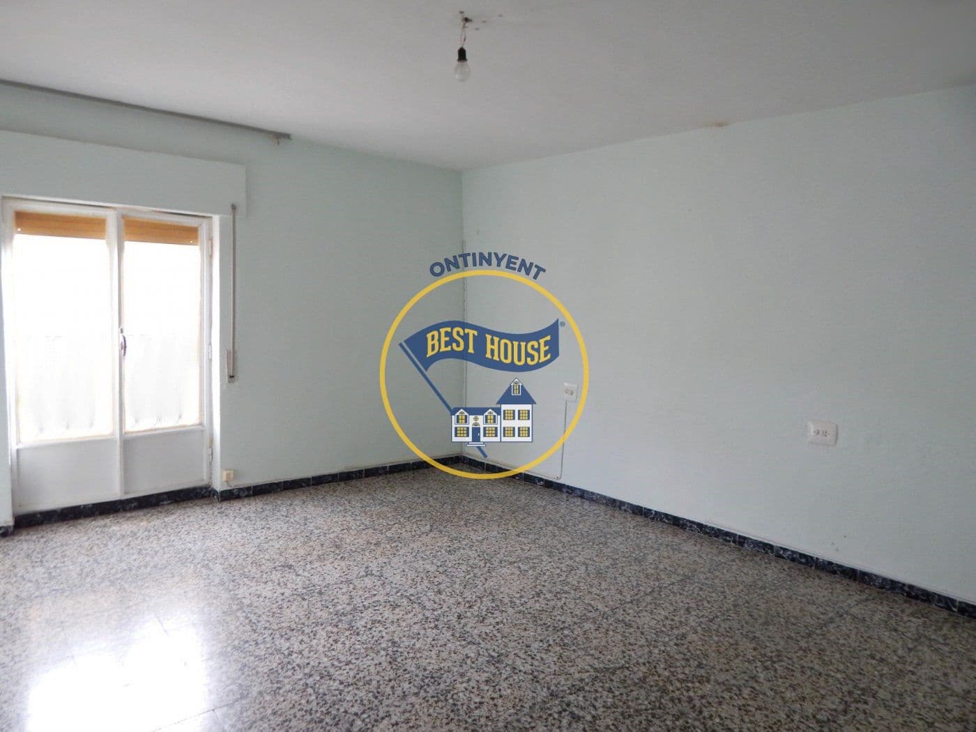 5 soveværelse Byhus til salg i Cocentaina - € 85.000 (Ref: 9684122)