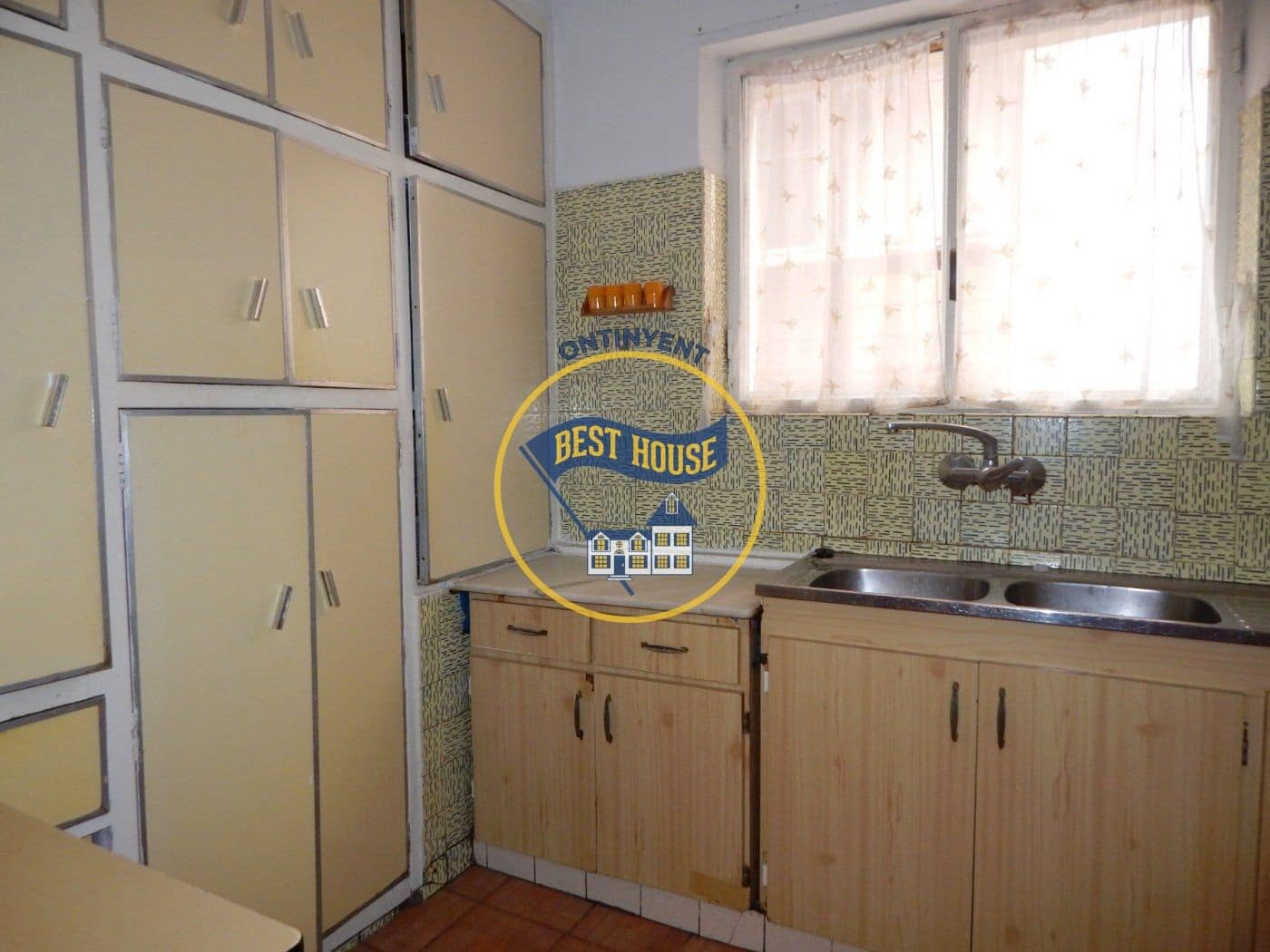 5 soveværelse Byhus til salg i Cocentaina - € 85.000 (Ref: 9684122)