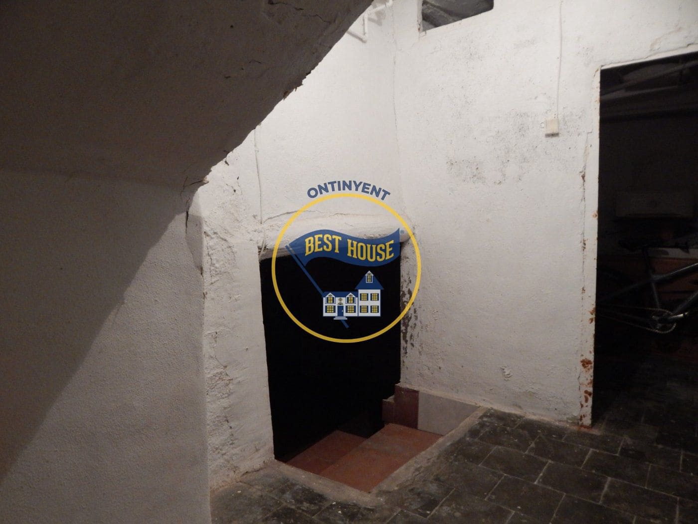 5 soveværelse Byhus til salg i Cocentaina - € 85.000 (Ref: 9684122)