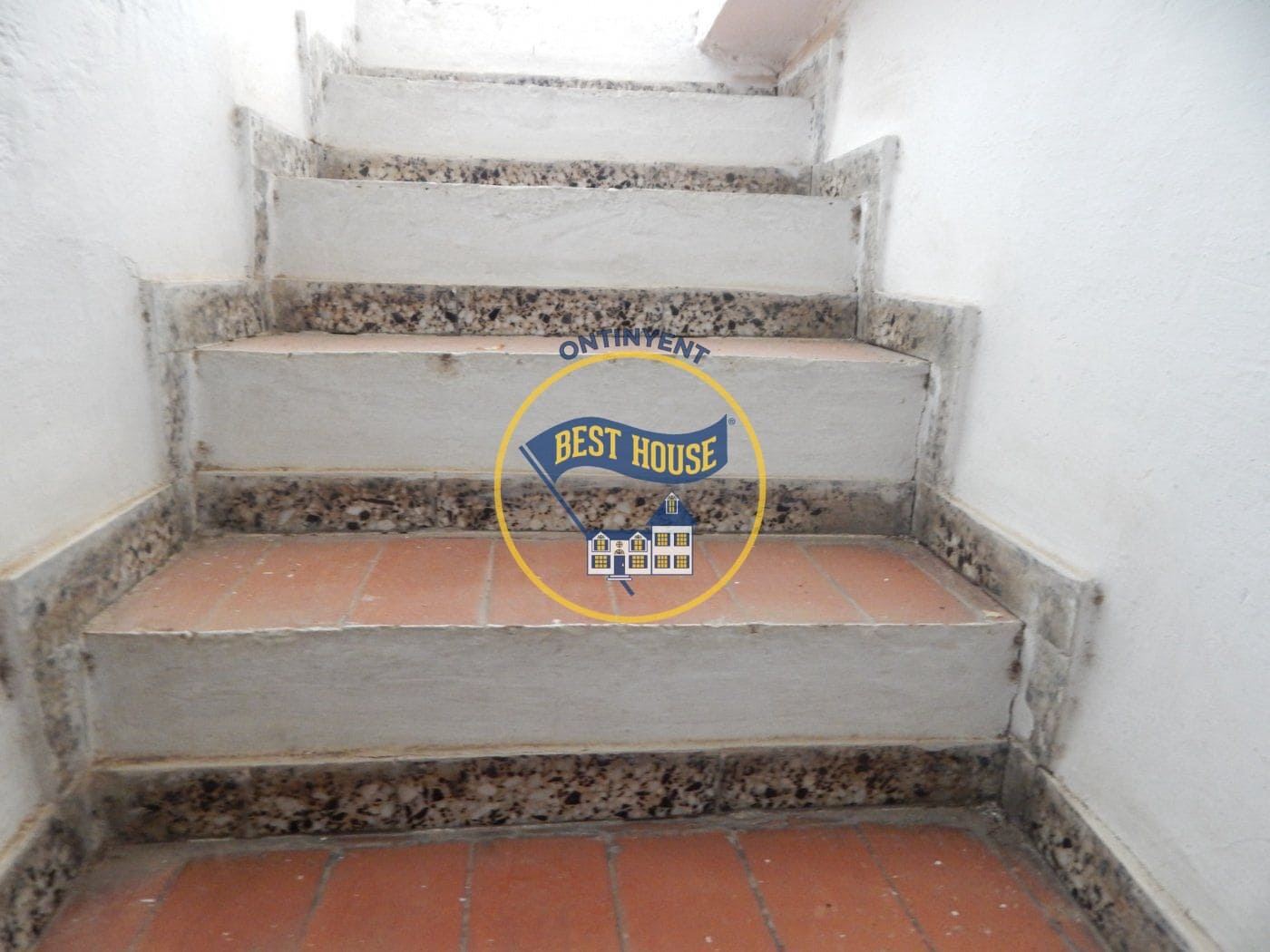 5 soveværelse Byhus til salg i Cocentaina - € 85.000 (Ref: 9684122)