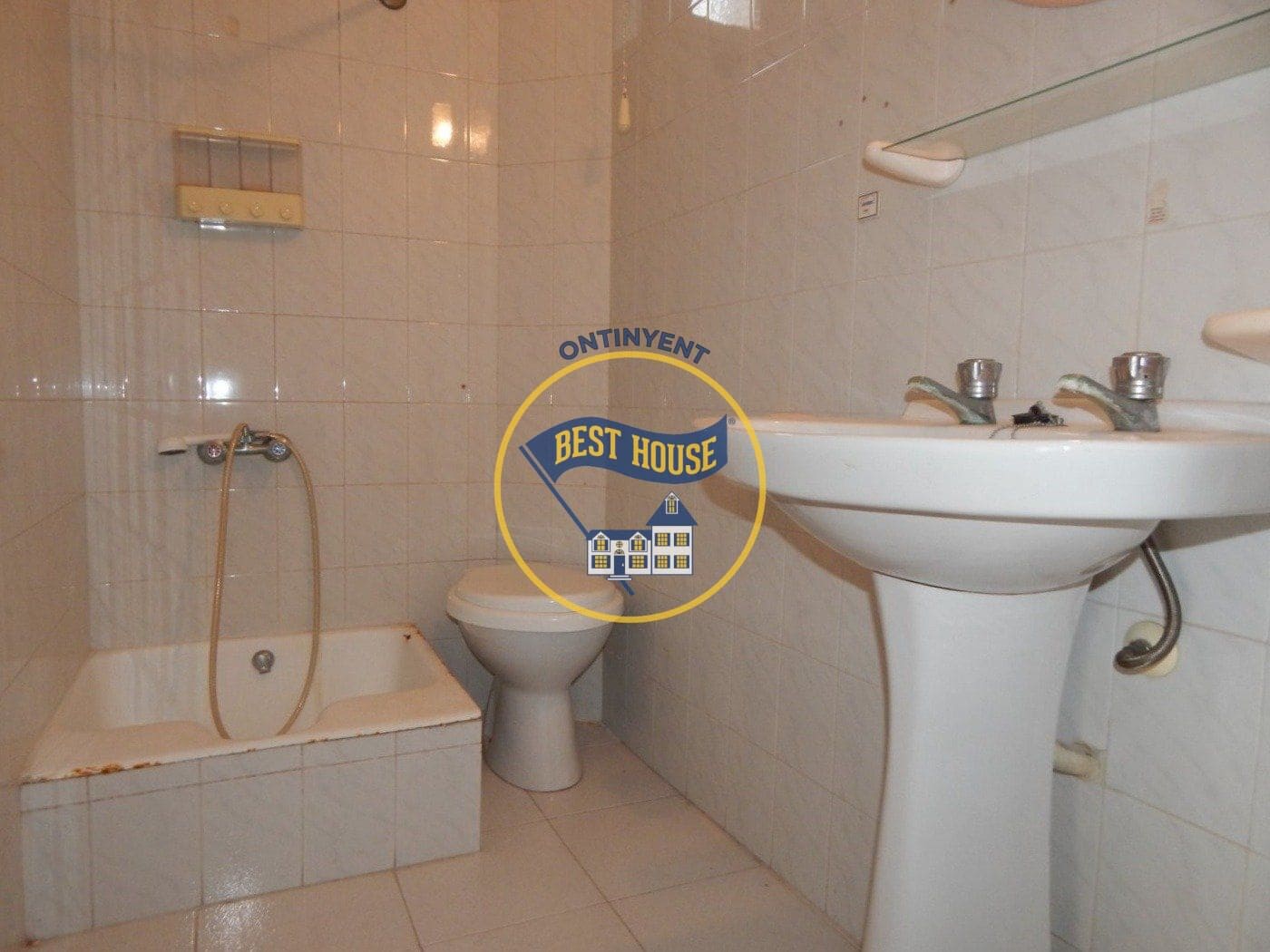 5 soveværelse Byhus til salg i Cocentaina - € 85.000 (Ref: 9684122)