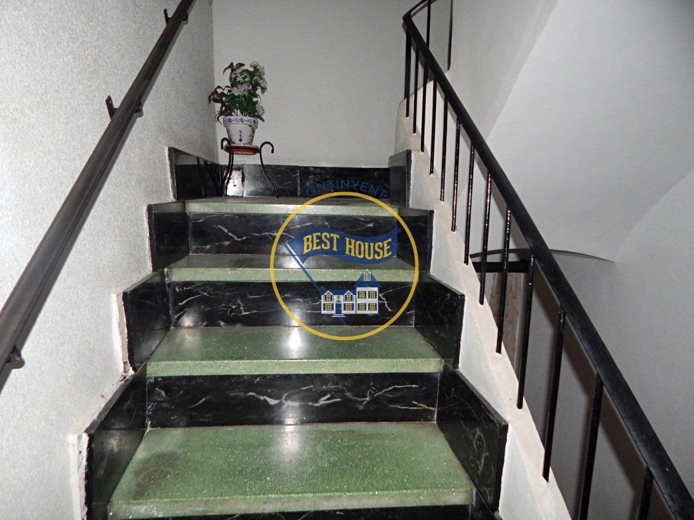 5 soveværelse Byhus til salg i Cocentaina - € 85.000 (Ref: 9684122)