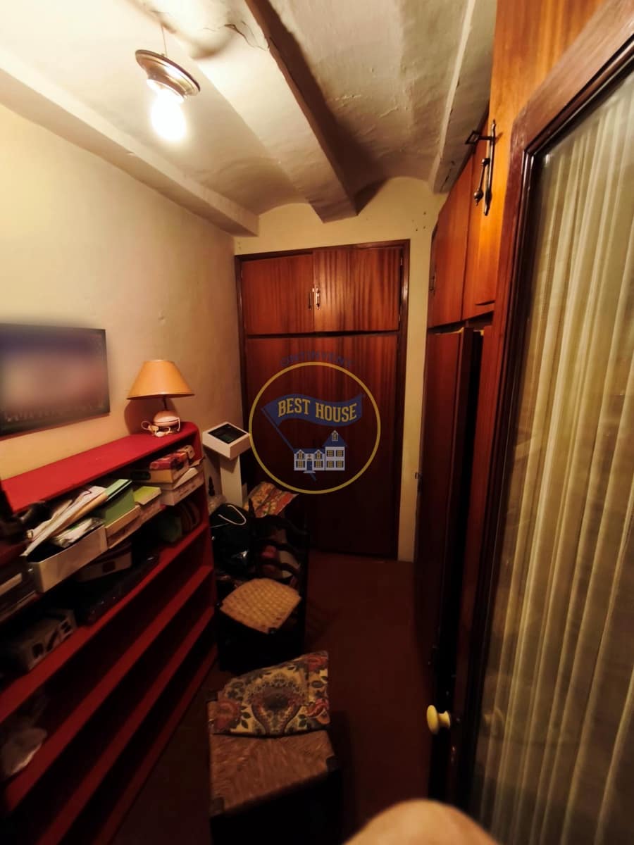 5 bedroom Townhouse for sale in L'Olleria - € 120,000 (Ref: 9712175)