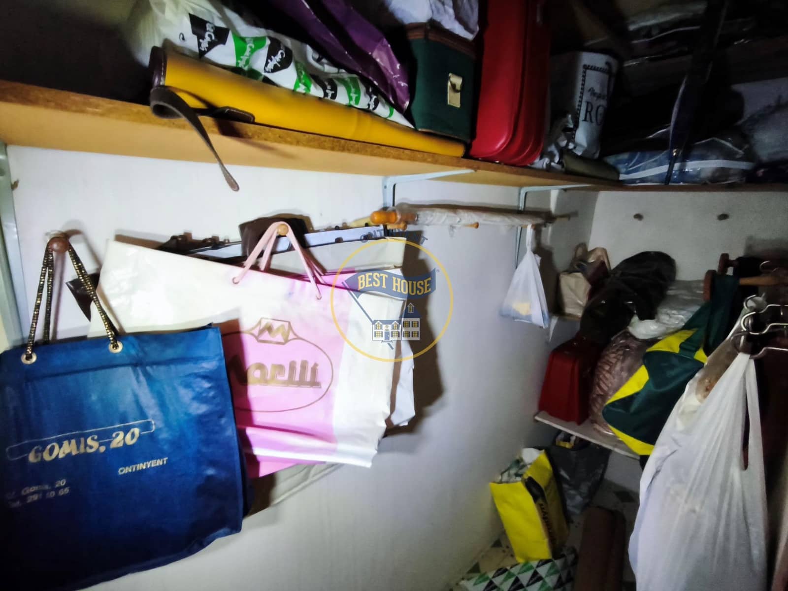 5 bedroom Townhouse for sale in L'Olleria - € 120,000 (Ref: 9712175)