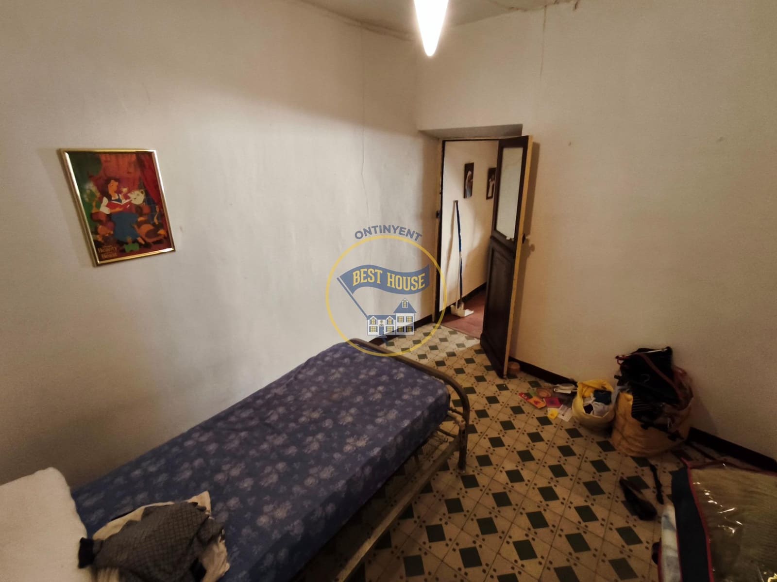 5 bedroom Townhouse for sale in L'Olleria - € 120,000 (Ref: 9712175)