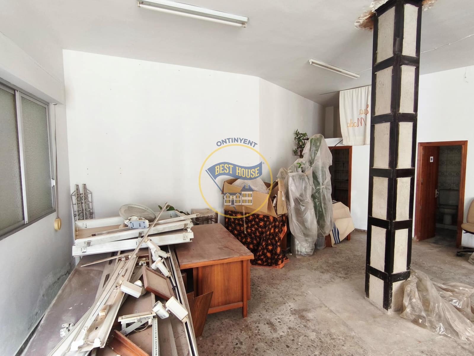 5 bedroom Townhouse for sale in L'Olleria - € 120,000 (Ref: 9712175)