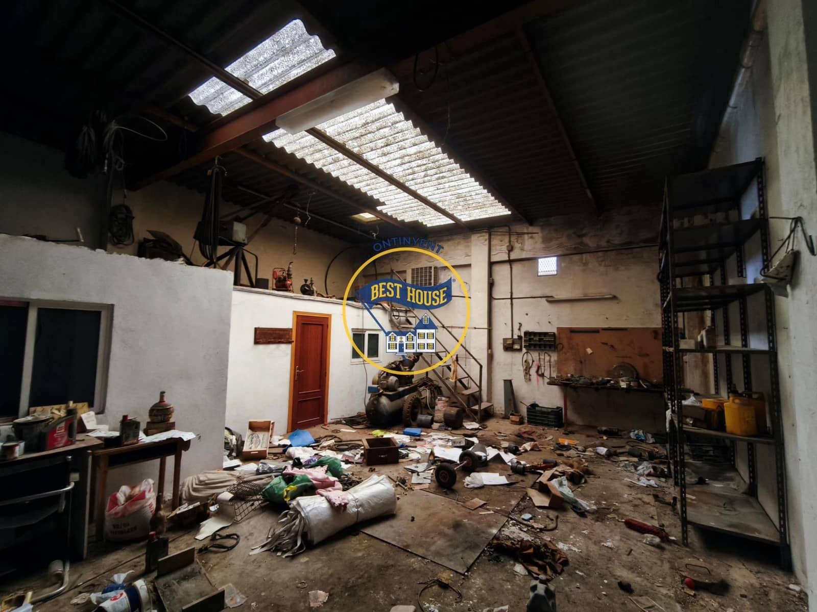 Kommersiell til salgs i Ontinyent - € 105 000 (Ref: 9720189)