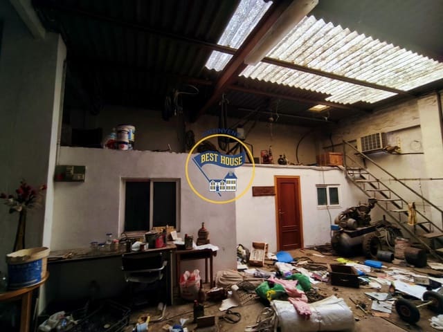 Kommersiell til salgs i Ontinyent - € 105 000 (Ref: 9720189)