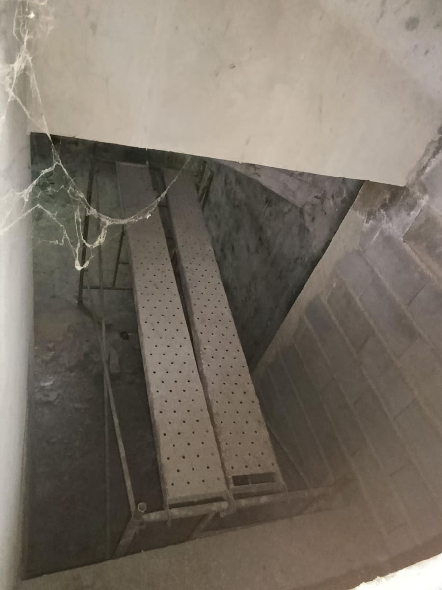 2 bedroom Business for sale in Albaida - € 280,000 (Ref: 9726827)