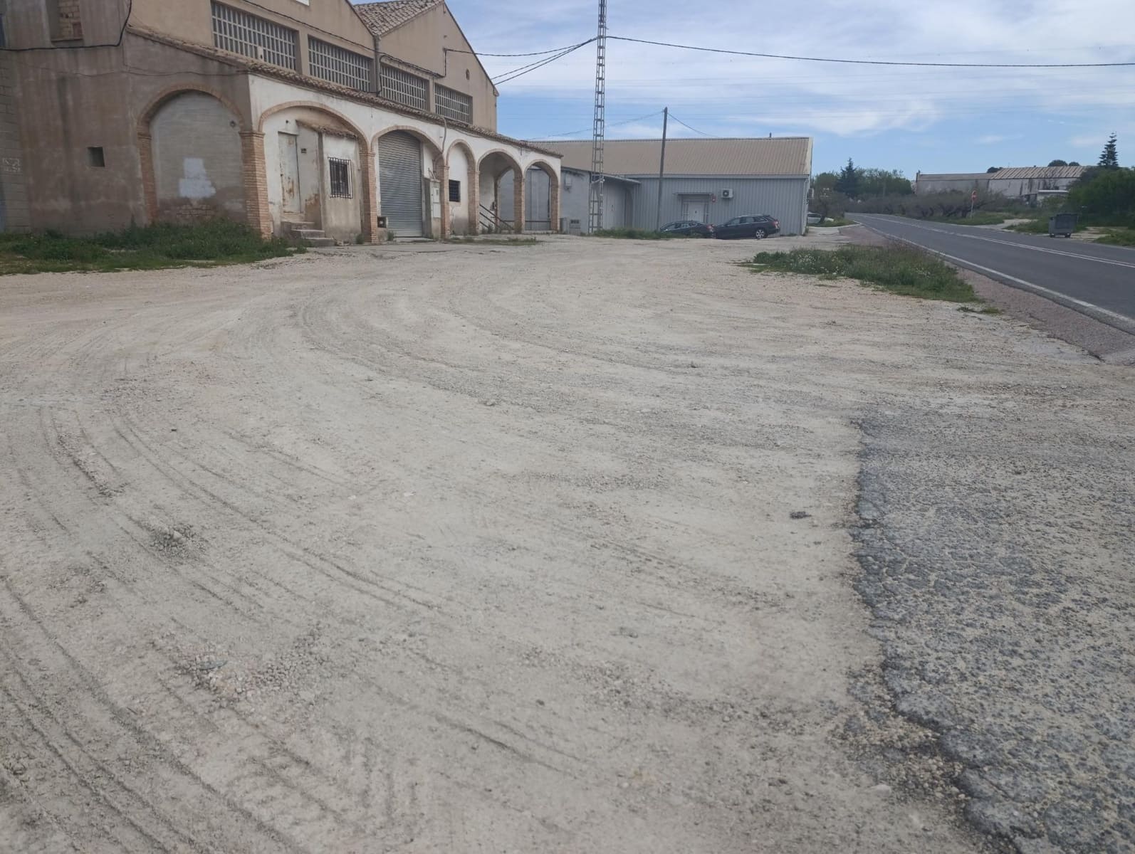 2 bedroom Business for sale in Albaida - € 280,000 (Ref: 9726827)