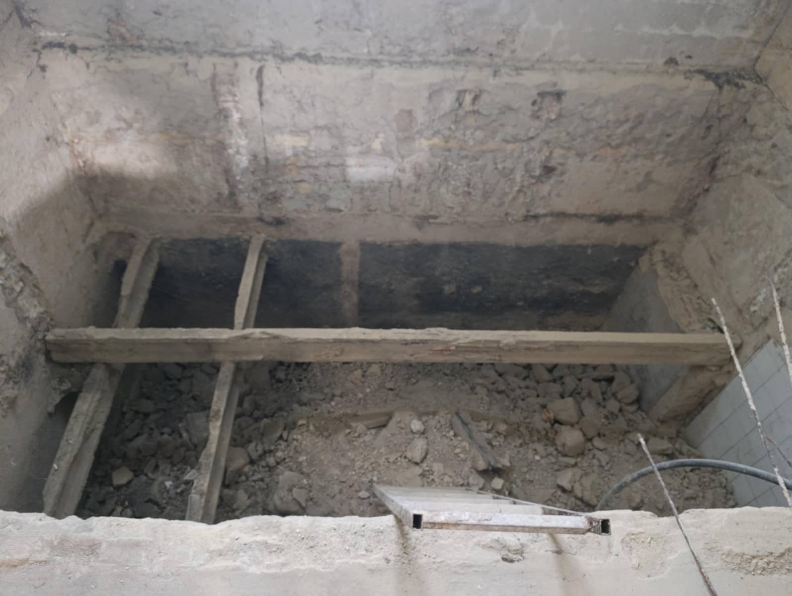 2 bedroom Business for sale in Albaida - € 280,000 (Ref: 9726827)