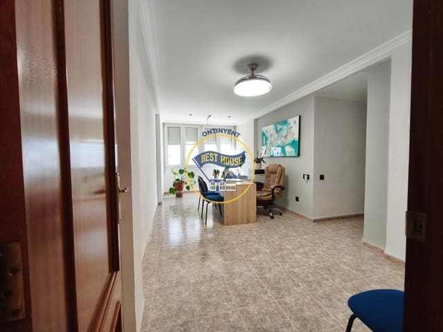 4 soveværelse Lejlighed til salg i Ontinyent - € 150.000 (Ref: 9748178)