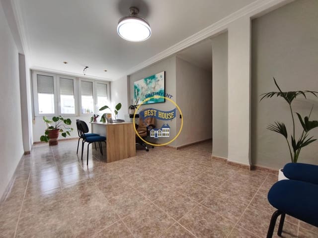 4 soveværelse Lejlighed til salg i Ontinyent - € 150.000 (Ref: 9748178)