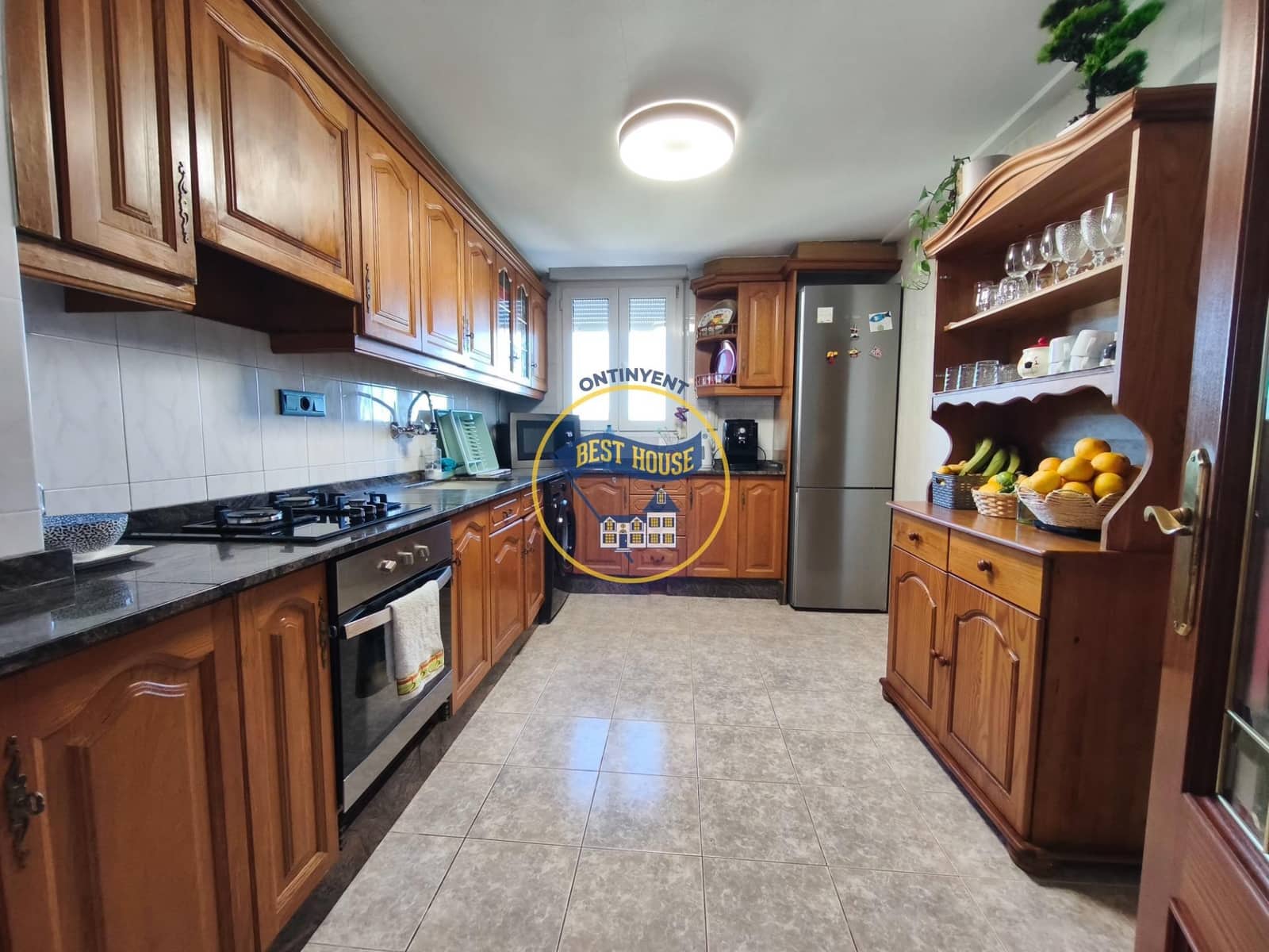 4 soveværelse Lejlighed til salg i Ontinyent - € 150.000 (Ref: 9748178)