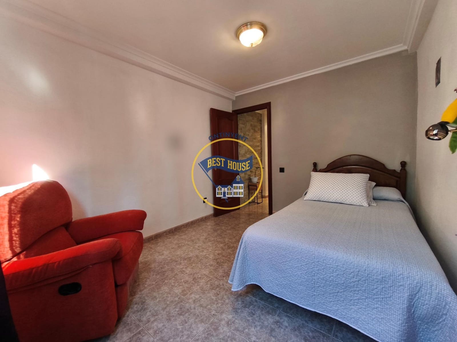 4 soveværelse Lejlighed til salg i Ontinyent - € 150.000 (Ref: 9748178)