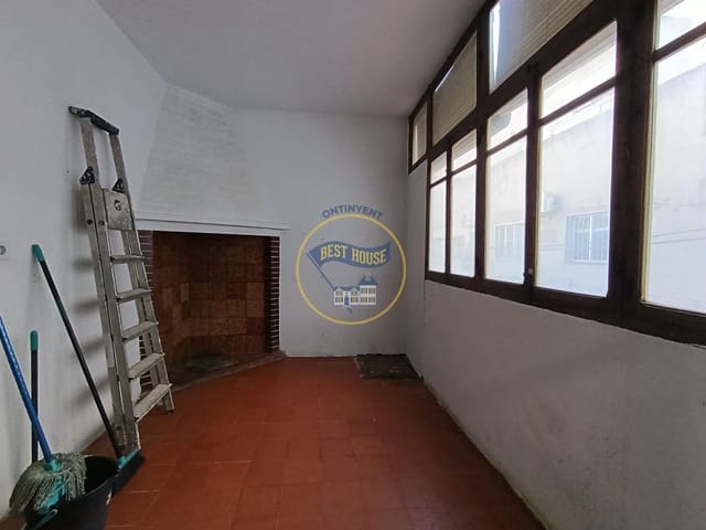 5 soverom Leilighet til salgs i Ontinyent - € 120 000 (Ref: 9748180)